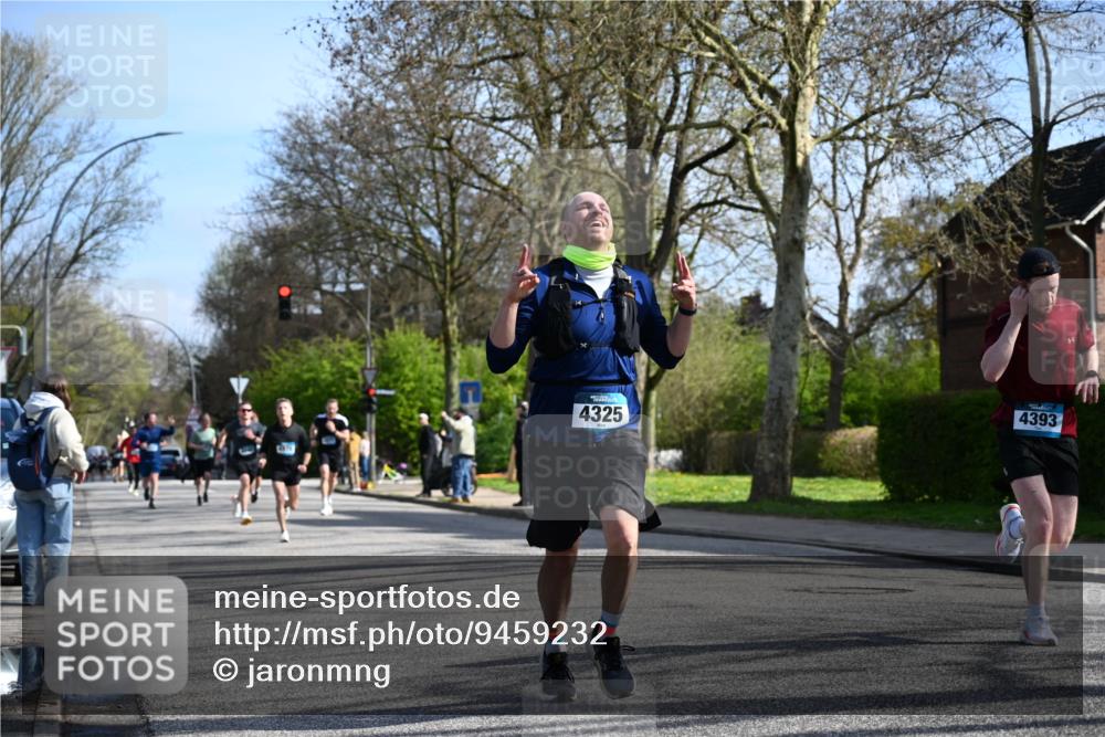 12.04.2026 - 45. Internationalen Wilhelmsburger Insellauf J. Mangold http://msf.ph/oto/9459232 12.04.2026 10:39:22 Ziel 4009, 4608, 2878, 3110, 4040, 4325, 4871, 4393, 4976, 3043, 5405, 5331, 2521, 2521, 2953, 4522, 3442, 5688, 3834, 4629, 3834, 4629, 4401, 2100 meine-sportfotos.de