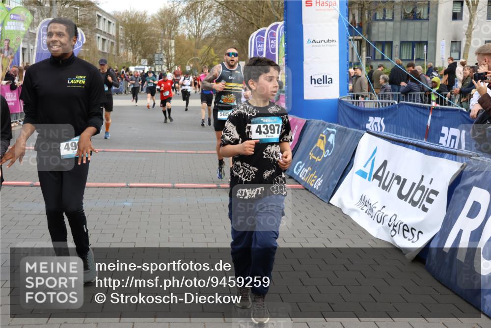 12.04.2026 - 45. Internationalen Wilhelmsburger Insellauf Strokosch-Dieckow http://msf.ph/oto/9459259 12.04.2026 13:01:08 Laufen  meine-sportfotos.de