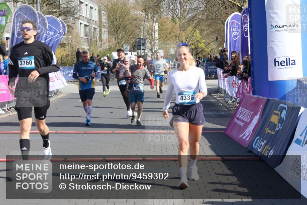 12.04.2026 - 45. Internationalen Wilhelmsburger Insellauf Strokosch-Dieckow http://msf.ph/oto/9459302 12.04.2026 10:49:15 Ziel 4336, 3760, 3695, 5039, 2672, 4789 meine-sportfotos.de