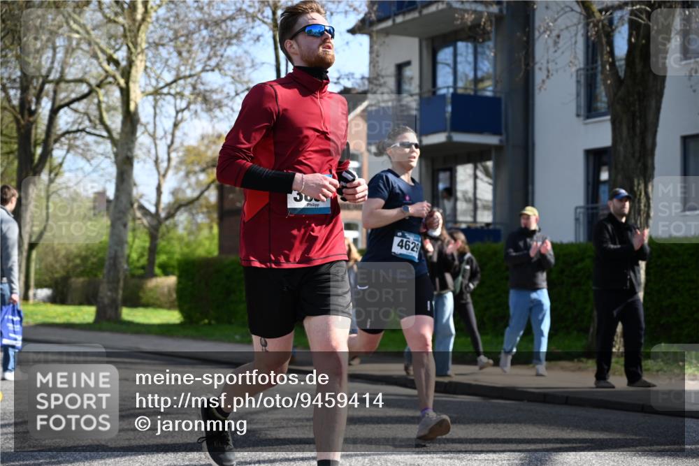 12.04.2026 - 45. Internationalen Wilhelmsburger Insellauf J. Mangold http://msf.ph/oto/9459414 12.04.2026 10:39:50 Ziel 4522, 3442, 5688, 3834, 4629, 4401, 2100, 4490, 3781, 3785, 2711, 3144, 5606, 3702, 4907, 2525, 3677, 2379 meine-sportfotos.de