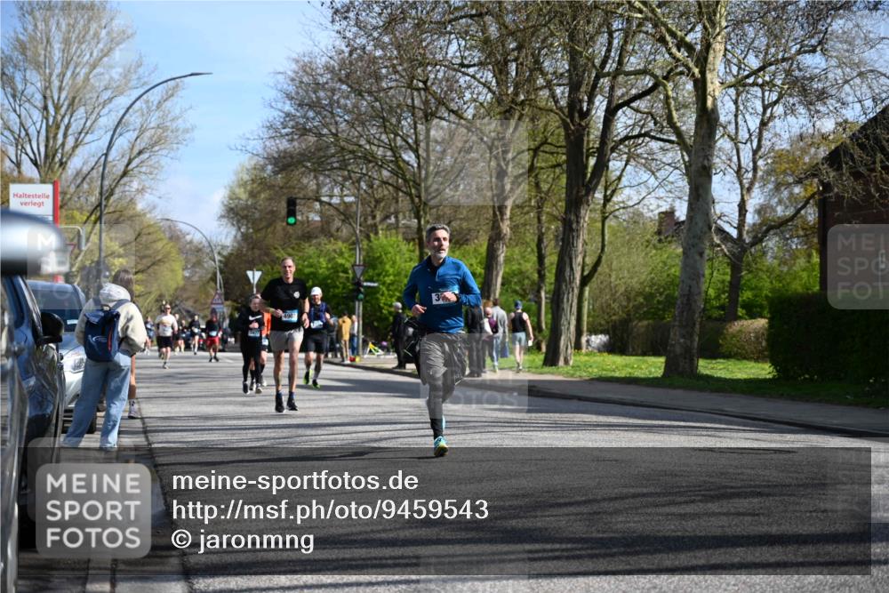 12.04.2026 - 45. Internationalen Wilhelmsburger Insellauf J. Mangold http://msf.ph/oto/9459543 12.04.2026 10:40:18 Ziel 2711, 3144, 5606, 3702, 4907, 2525, 3677, 2379, 3171, 5832, 4680, 4262, 2485, 2883, 4501, 4501, 2633, 2634, 3090, 4649, 4655, 3987, 3381, 3380, 4180, 4980, 5408, 2507, 2456, 2768 meine-sportfotos.de