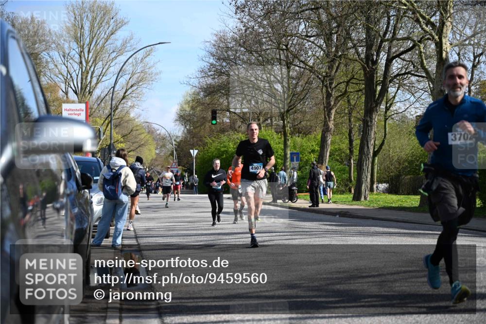 12.04.2026 - 45. Internationalen Wilhelmsburger Insellauf J. Mangold http://msf.ph/oto/9459560 12.04.2026 10:40:20 Ziel 2711, 3144, 5606, 3702, 4907, 2525, 3677, 2379, 3171, 5832, 4680, 4262, 2485, 2883, 4501, 2633, 2634, 3090, 2633, 2634, 3090, 4649, 4655, 3987, 3381, 3380, 4180, 4980, 5408, 2507, 2456, 2768, 3534 meine-sportfotos.de