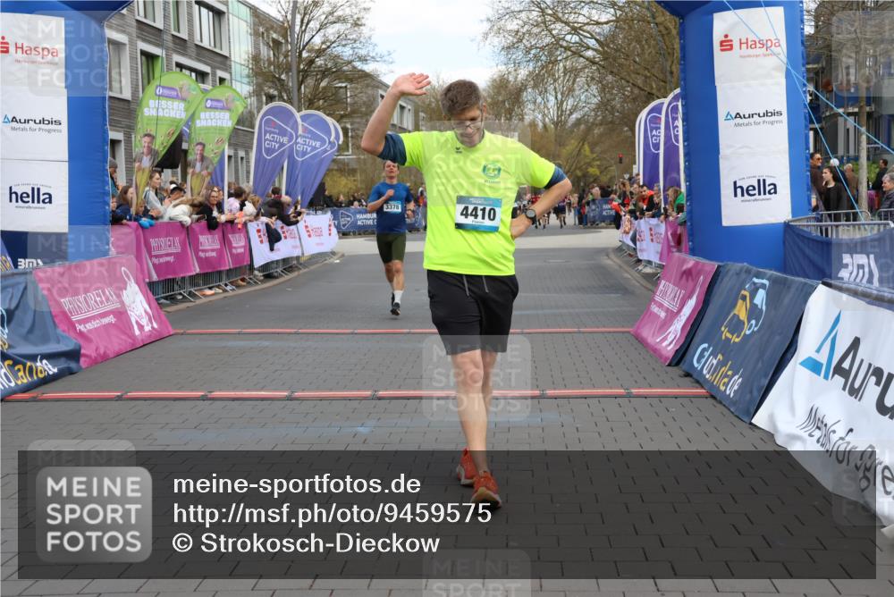 12.04.2026 - 45. Internationalen Wilhelmsburger Insellauf Strokosch-Dieckow http://msf.ph/oto/9459575 12.04.2026 13:00:55 Laufen  meine-sportfotos.de