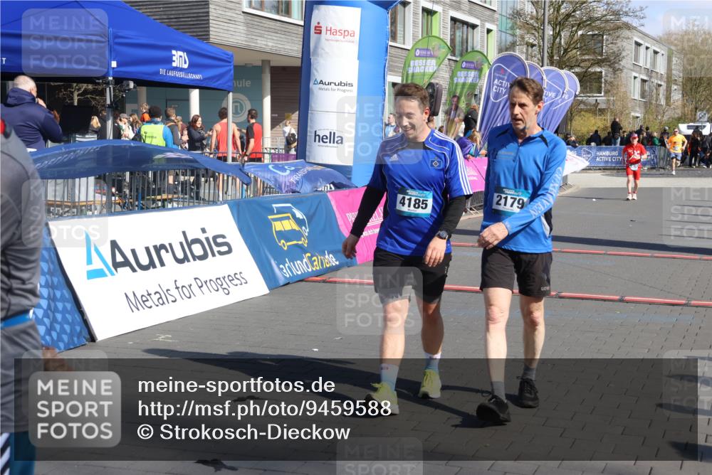 12.04.2026 - 45. Internationalen Wilhelmsburger Insellauf Strokosch-Dieckow http://msf.ph/oto/9459588 12.04.2026 10:49:31 Ziel 4185, 2179 meine-sportfotos.de