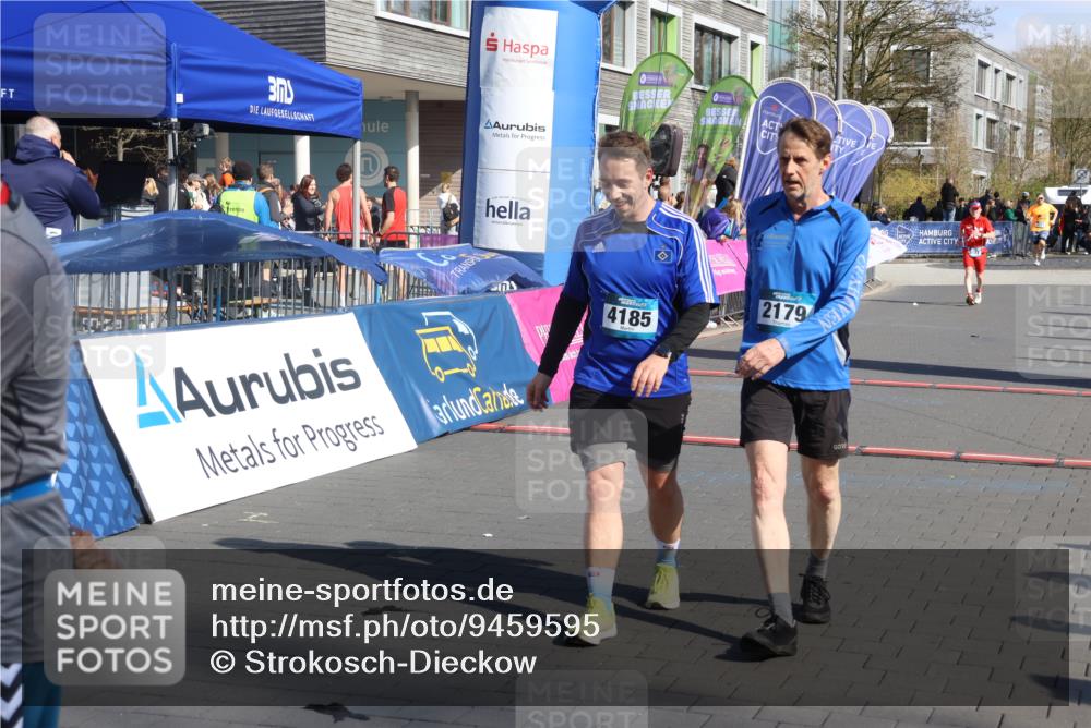 12.04.2026 - 45. Internationalen Wilhelmsburger Insellauf Strokosch-Dieckow http://msf.ph/oto/9459595 12.04.2026 10:49:31 Ziel 4185, 2179 meine-sportfotos.de