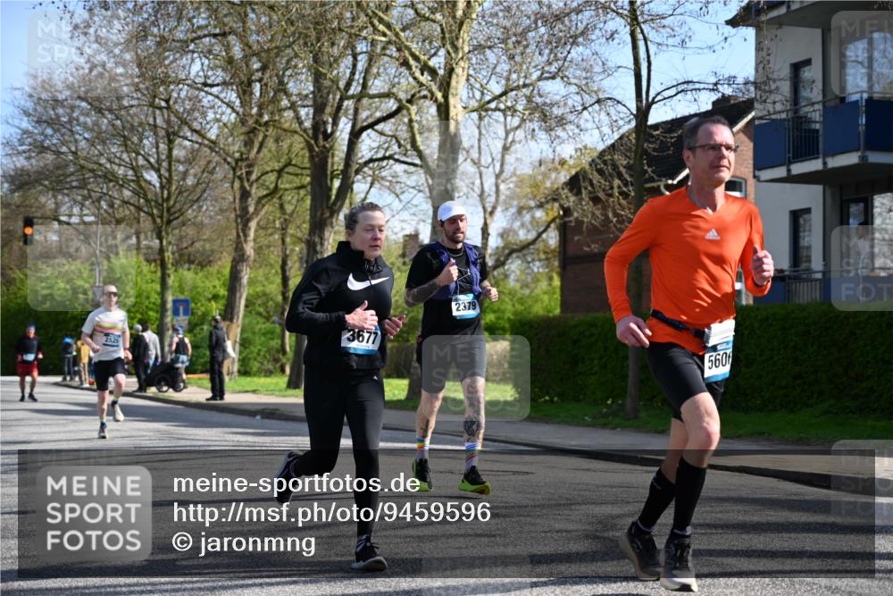 12.04.2026 - 45. Internationalen Wilhelmsburger Insellauf J. Mangold http://msf.ph/oto/9459596 12.04.2026 10:40:24 Ziel 2711, 3144, 5606, 3702, 4907, 2525, 3677, 2379, 3171, 5832, 4680, 4262, 2485, 2883, 4501, 2633, 2634, 3090, 4649, 4655, 3987, 3381, 3380, 4180, 4980, 5408, 2507, 2456, 2768, 3534, 5281 meine-sportfotos.de