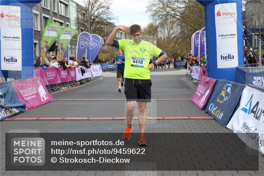 12.04.2026 - 45. Internationalen Wilhelmsburger Insellauf Strokosch-Dieckow http://msf.ph/oto/9459622 12.04.2026 13:00:54 Laufen  meine-sportfotos.de