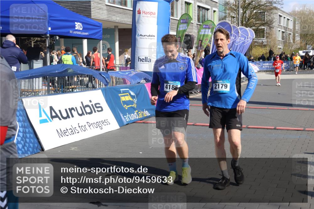 12.04.2026 - 45. Internationalen Wilhelmsburger Insellauf Strokosch-Dieckow http://msf.ph/oto/9459633 12.04.2026 10:49:31 Ziel 4185, 2179 meine-sportfotos.de