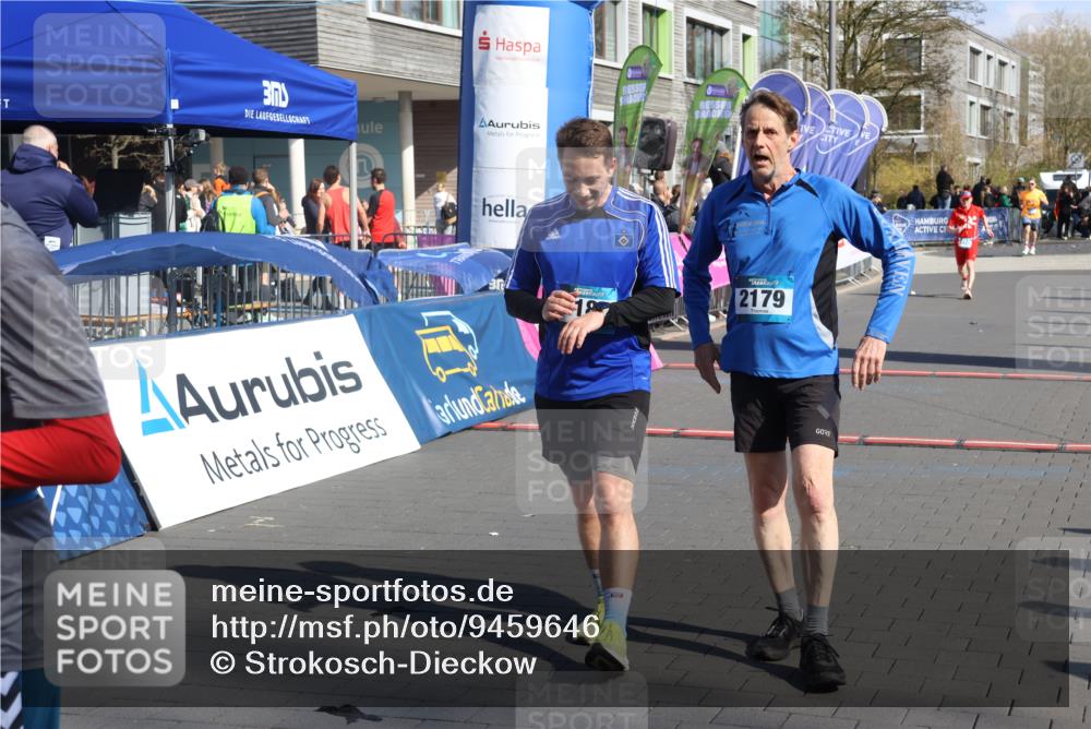 12.04.2026 - 45. Internationalen Wilhelmsburger Insellauf Strokosch-Dieckow http://msf.ph/oto/9459646 12.04.2026 10:49:31 Ziel 4185, 2179 meine-sportfotos.de