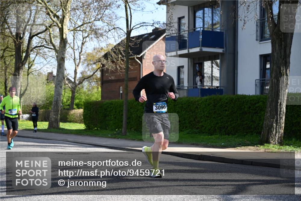 12.04.2026 - 45. Internationalen Wilhelmsburger Insellauf J. Mangold http://msf.ph/oto/9459721 12.04.2026 10:40:43 Ziel 3171, 5832, 4680, 4262, 2485, 2883, 4501, 2633, 2634, 3090, 4649, 4655, 3987, 3381, 3380, 4180, 4980, 5408, 2507, 2456, 2768, 3534, 5281, 5247, 5299, 5315, 5288, 3444, 5254, 2148, 5489, 4645, 4646, 5560, 4295 meine-sportfotos.de