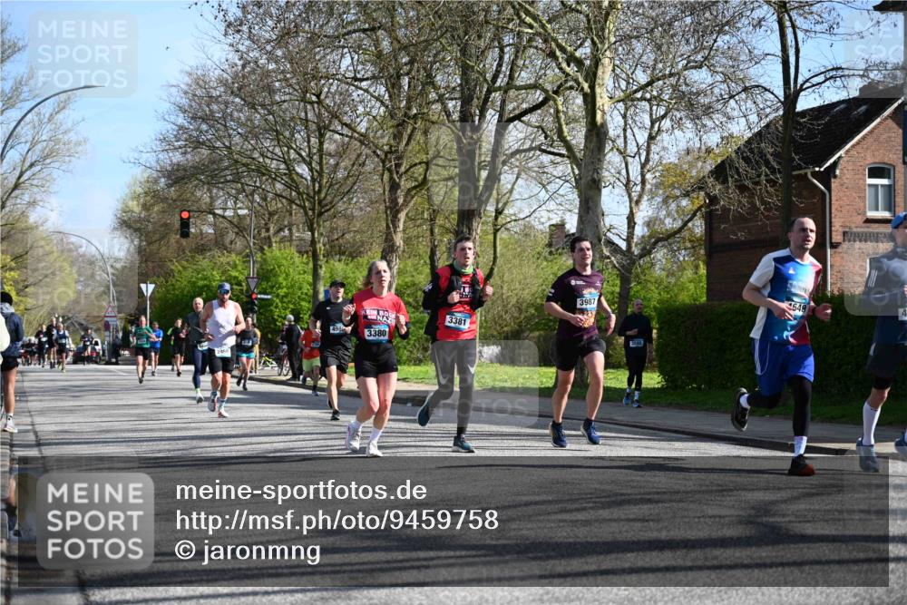 12.04.2026 - 45. Internationalen Wilhelmsburger Insellauf J. Mangold http://msf.ph/oto/9459758 12.04.2026 10:40:47 Ziel 3171, 5832, 4680, 4262, 2485, 2883, 4501, 2633, 2634, 3090, 4649, 4655, 3987, 3381, 3380, 4180, 4980, 5408, 2507, 2456, 2768, 3534, 5281, 5247, 5299, 5315, 5288, 3444, 5254, 2148, 5489, 4645, 4646, 4645, 4646, 5560, 4295, 5038, 4674 meine-sportfotos.de