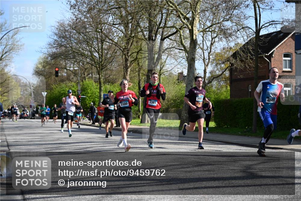 12.04.2026 - 45. Internationalen Wilhelmsburger Insellauf J. Mangold http://msf.ph/oto/9459762 12.04.2026 10:40:47 Ziel 3171, 5832, 4680, 4262, 2485, 2883, 4501, 2633, 2634, 3090, 4649, 4655, 3987, 3381, 3380, 4180, 4980, 5408, 2507, 2456, 2768, 3534, 5281, 5247, 5299, 5315, 5288, 3444, 5254, 2148, 5489, 4645, 4646, 4645, 4646, 5560, 4295, 5038, 4674 meine-sportfotos.de