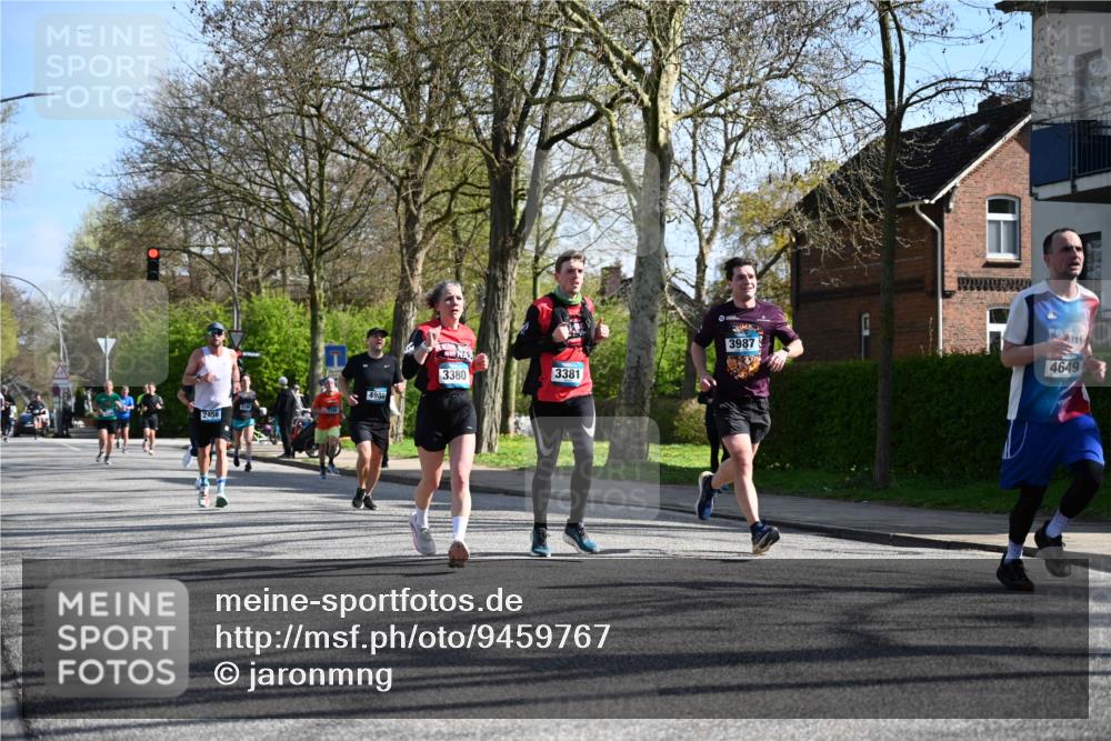 12.04.2026 - 45. Internationalen Wilhelmsburger Insellauf J. Mangold http://msf.ph/oto/9459767 12.04.2026 10:40:47 Ziel 3171, 5832, 4680, 4262, 2485, 2883, 4501, 2633, 2634, 3090, 4649, 4655, 3987, 3381, 3380, 4180, 4980, 5408, 2507, 2456, 2768, 3534, 5281, 5247, 5299, 5315, 5288, 3444, 5254, 2148, 5489, 4645, 4646, 4645, 4646, 5560, 4295, 5038, 4674 meine-sportfotos.de