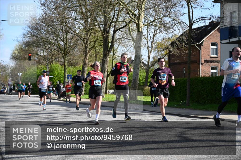 12.04.2026 - 45. Internationalen Wilhelmsburger Insellauf J. Mangold http://msf.ph/oto/9459768 12.04.2026 10:40:47 Ziel 3171, 5832, 4680, 4262, 2485, 2883, 4501, 2633, 2634, 3090, 4649, 4655, 3987, 3381, 3380, 4180, 4980, 5408, 2507, 2456, 2768, 3534, 5281, 5247, 5299, 5315, 5288, 3444, 5254, 2148, 5489, 4645, 4646, 4645, 4646, 5560, 4295, 5038, 4674 meine-sportfotos.de