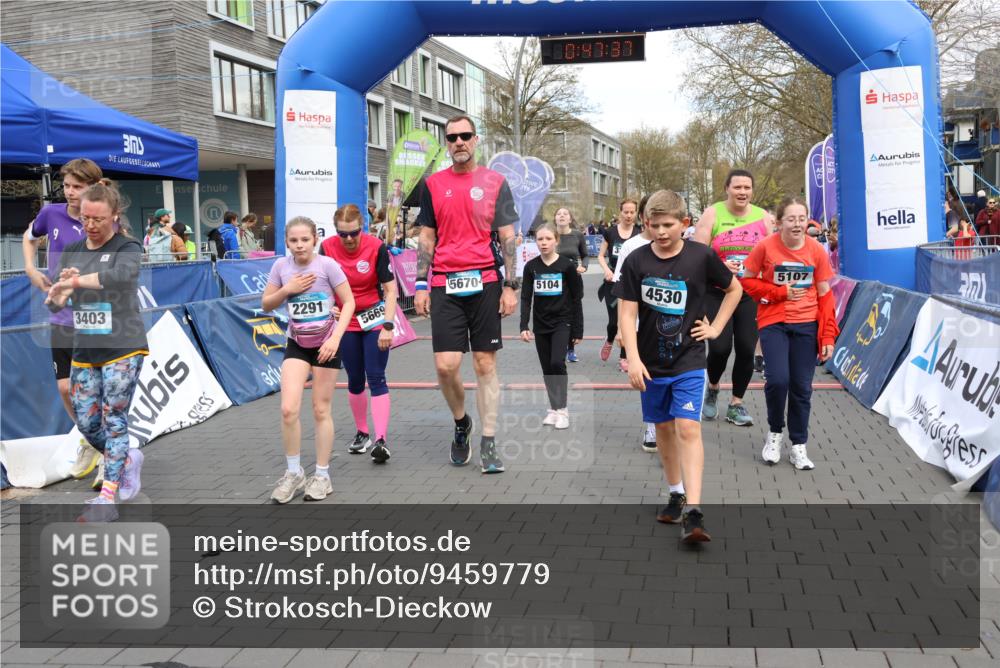 12.04.2026 - 45. Internationalen Wilhelmsburger Insellauf Strokosch-Dieckow http://msf.ph/oto/9459779 12.04.2026 13:00:37 Laufen  meine-sportfotos.de