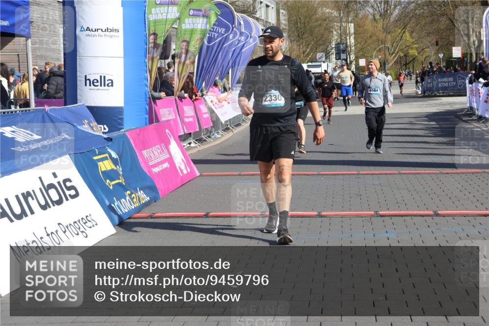 12.04.2026 - 45. Internationalen Wilhelmsburger Insellauf Strokosch-Dieckow http://msf.ph/oto/9459796 12.04.2026 11:06:44 Ziel 2330, 3460, 4564 meine-sportfotos.de