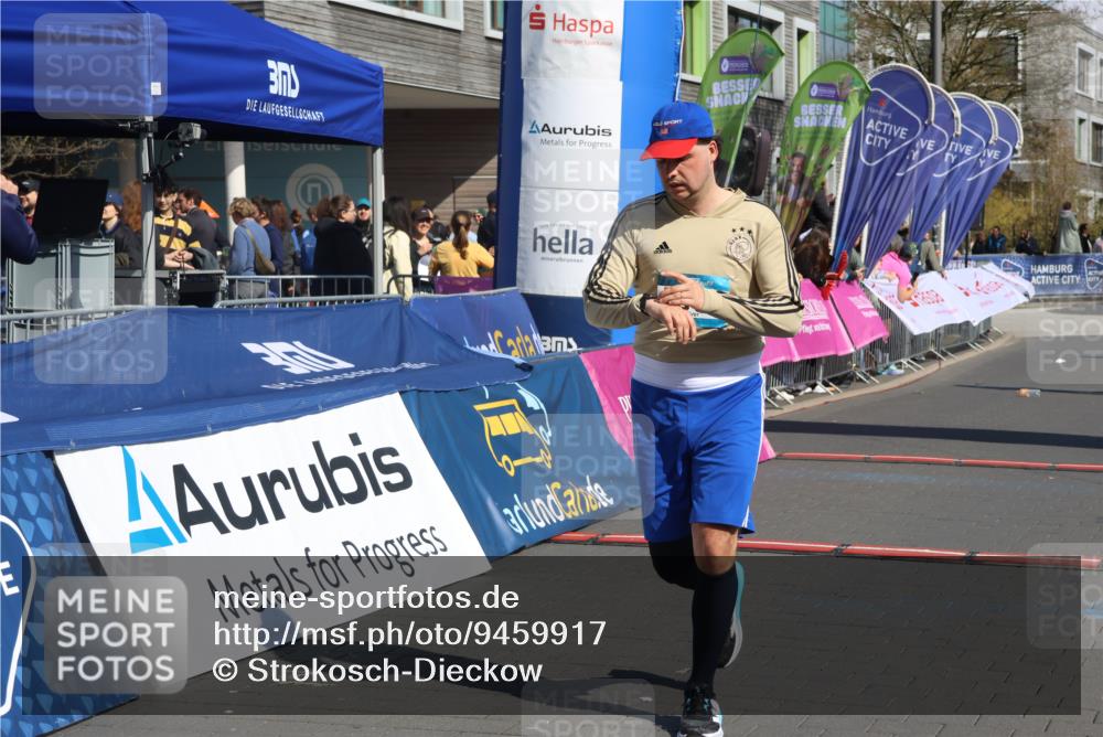 12.04.2026 - 45. Internationalen Wilhelmsburger Insellauf Strokosch-Dieckow http://msf.ph/oto/9459917 12.04.2026 11:06:56 Ziel 2495 meine-sportfotos.de
