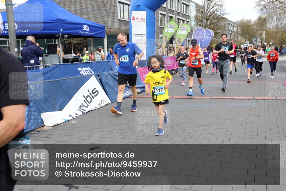 12.04.2026 - 45. Internationalen Wilhelmsburger Insellauf Strokosch-Dieckow http://msf.ph/oto/9459937 12.04.2026 13:00:31 Laufen  meine-sportfotos.de