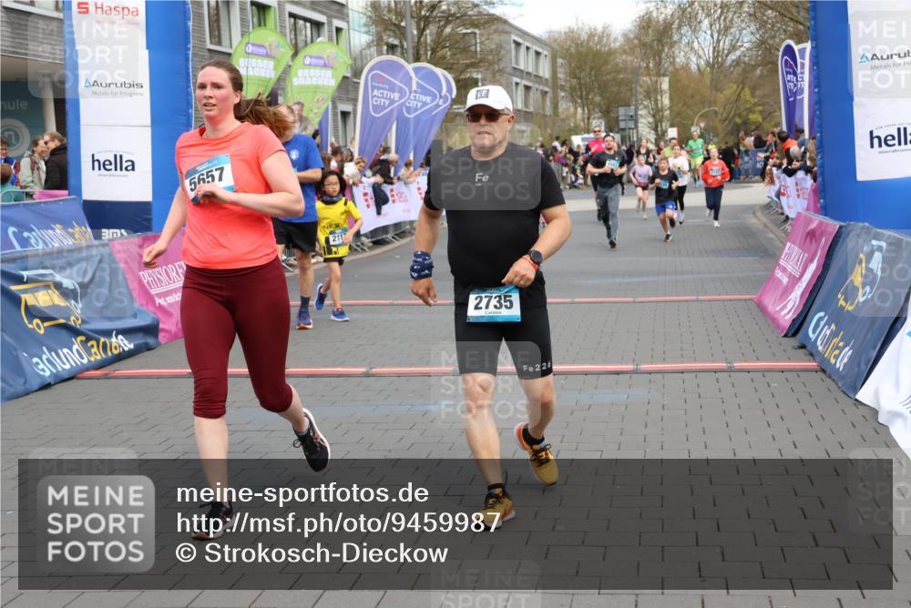 12.04.2026 - 45. Internationalen Wilhelmsburger Insellauf Strokosch-Dieckow http://msf.ph/oto/9459987 12.04.2026 13:00:28 Laufen  meine-sportfotos.de