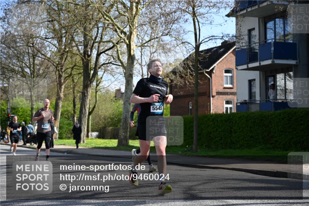 12.04.2026 - 45. Internationalen Wilhelmsburger Insellauf J. Mangold http://msf.ph/oto/9460024 12.04.2026 10:41:26 Ziel 5560, 4295, 5038, 4674, 5034, 3861, 5545, 2812, 5270, 5416, 4963, 3831, 4602, 4667, 3229, 3201, 2869, 2479, 3892, 4483, 5654, 2836, 4615 meine-sportfotos.de