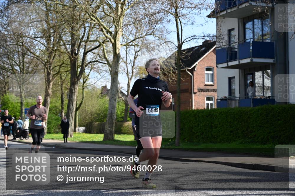 12.04.2026 - 45. Internationalen Wilhelmsburger Insellauf J. Mangold http://msf.ph/oto/9460028 12.04.2026 10:41:26 Ziel 5560, 4295, 5038, 4674, 5034, 3861, 5545, 2812, 5270, 5416, 4963, 3831, 4602, 4667, 3229, 3201, 2869, 2479, 3892, 4483, 5654, 2836, 4615 meine-sportfotos.de
