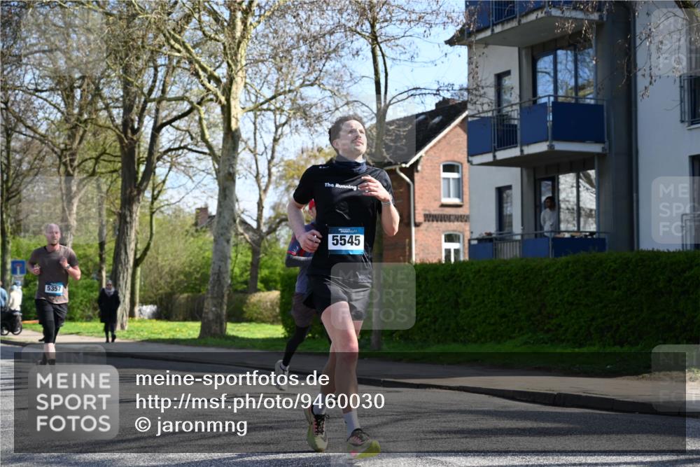 12.04.2026 - 45. Internationalen Wilhelmsburger Insellauf J. Mangold http://msf.ph/oto/9460030 12.04.2026 10:41:27 Ziel 5560, 4295, 5038, 4674, 5034, 3861, 5545, 2812, 5270, 5416, 4963, 3831, 4602, 4667, 3229, 3201, 2869, 2479, 3892, 4483, 5654, 2836, 4615 meine-sportfotos.de