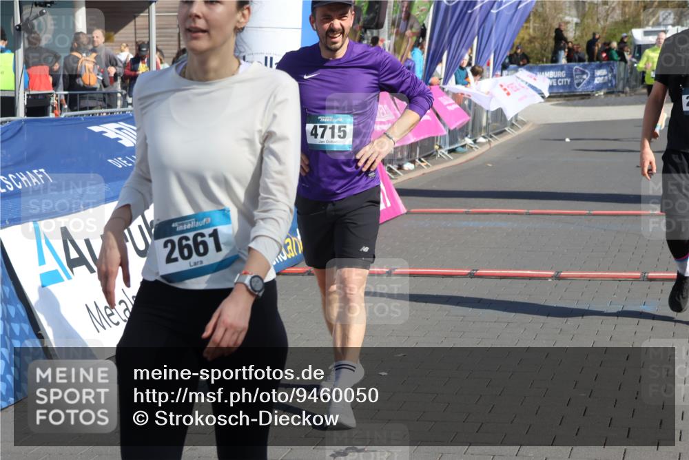 12.04.2026 - 45. Internationalen Wilhelmsburger Insellauf Strokosch-Dieckow http://msf.ph/oto/9460050 12.04.2026 10:49:56 Ziel 4715, 2392, 3036, 2048 meine-sportfotos.de