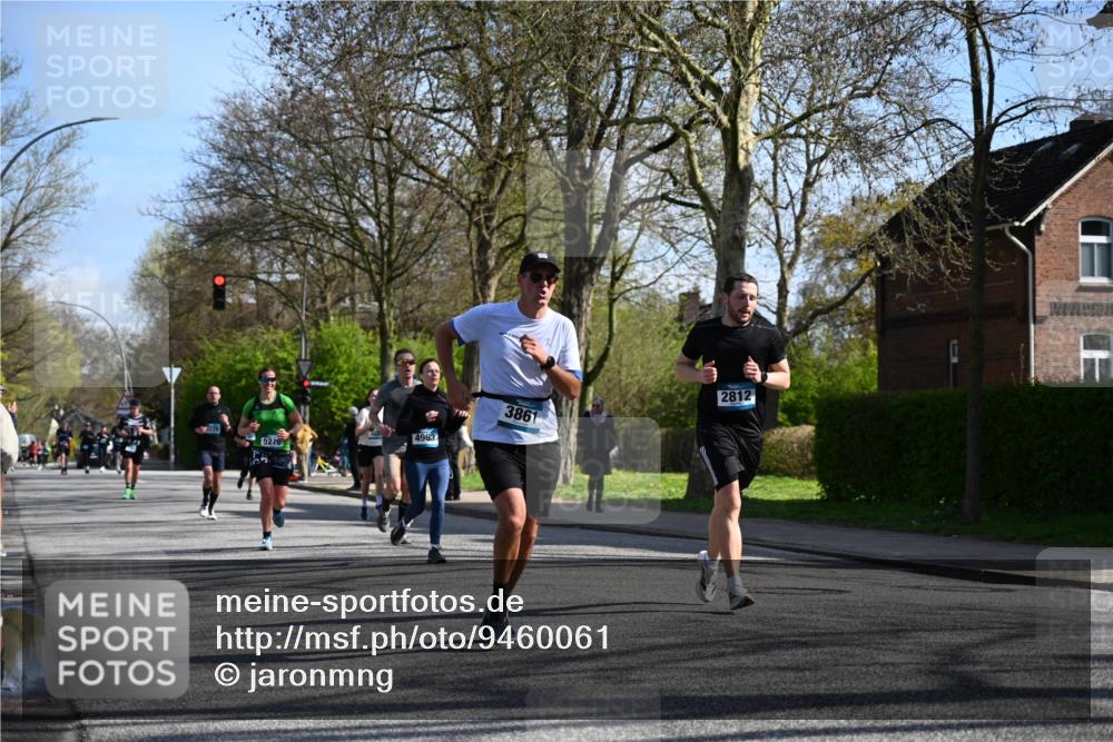 12.04.2026 - 45. Internationalen Wilhelmsburger Insellauf J. Mangold http://msf.ph/oto/9460061 12.04.2026 10:41:31 Ziel 4295, 5038, 4674, 5034, 3861, 5545, 2812, 5270, 5416, 4963, 3831, 4602, 4667, 3229, 3201, 2869, 2869, 2479, 3892, 4483, 5654, 2836, 4615, 2222, 3419, 4042, 3991 meine-sportfotos.de