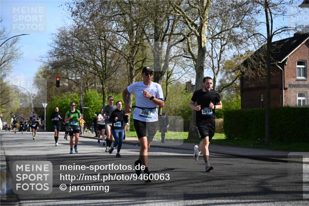 12.04.2026 - 45. Internationalen Wilhelmsburger Insellauf J. Mangold http://msf.ph/oto/9460063 12.04.2026 10:41:31 Ziel 4295, 5038, 4674, 5034, 3861, 5545, 2812, 5270, 5416, 4963, 3831, 4602, 4667, 3229, 3201, 2869, 2869, 2479, 3892, 4483, 5654, 2836, 4615, 2222, 3419, 4042, 3991 meine-sportfotos.de