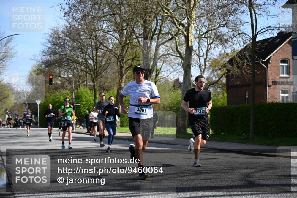 12.04.2026 - 45. Internationalen Wilhelmsburger Insellauf J. Mangold http://msf.ph/oto/9460064 12.04.2026 10:41:31 Ziel 4295, 5038, 4674, 5034, 3861, 5545, 2812, 5270, 5416, 4963, 3831, 4602, 4667, 3229, 3201, 2869, 2869, 2479, 3892, 4483, 5654, 2836, 4615, 2222, 3419, 4042, 3991 meine-sportfotos.de