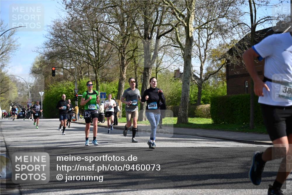 12.04.2026 - 45. Internationalen Wilhelmsburger Insellauf J. Mangold http://msf.ph/oto/9460073 12.04.2026 10:41:32 Ziel 4295, 5038, 4674, 5034, 3861, 5545, 2812, 5270, 5416, 4963, 3831, 4602, 4667, 3229, 3201, 2869, 2479, 3892, 4483, 5654, 2836, 4615, 2222, 3419, 4042, 3991 meine-sportfotos.de