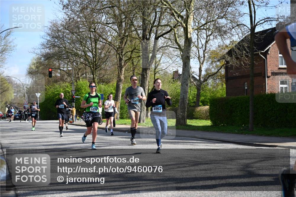 12.04.2026 - 45. Internationalen Wilhelmsburger Insellauf J. Mangold http://msf.ph/oto/9460076 12.04.2026 10:41:32 Ziel 4295, 5038, 4674, 5034, 3861, 5545, 2812, 5270, 5416, 4963, 3831, 4602, 4667, 3229, 3201, 2869, 2479, 3892, 4483, 5654, 2836, 4615, 2222, 3419, 4042, 3991 meine-sportfotos.de