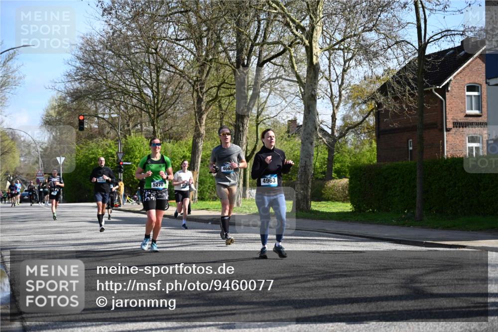 12.04.2026 - 45. Internationalen Wilhelmsburger Insellauf J. Mangold http://msf.ph/oto/9460077 12.04.2026 10:41:32 Ziel 4295, 5038, 4674, 5034, 3861, 5545, 2812, 5270, 5416, 4963, 3831, 4602, 4667, 3229, 3201, 2869, 2479, 3892, 4483, 5654, 2836, 4615, 2222, 3419, 4042, 3991 meine-sportfotos.de