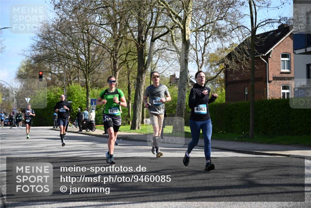 12.04.2026 - 45. Internationalen Wilhelmsburger Insellauf J. Mangold http://msf.ph/oto/9460085 12.04.2026 10:41:33 Ziel 5038, 4674, 5034, 3861, 5545, 2812, 5270, 5416, 4963, 3831, 4602, 4667, 3229, 3201, 2869, 2479, 3892, 2479, 3892, 4483, 5654, 2836, 4615, 2222, 3419, 4042, 3991 meine-sportfotos.de