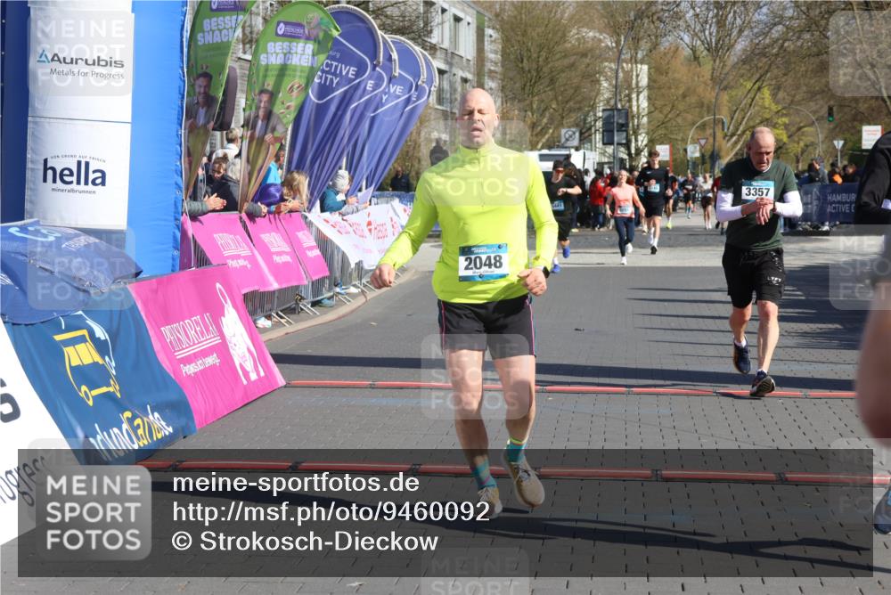 12.04.2026 - 45. Internationalen Wilhelmsburger Insellauf Strokosch-Dieckow http://msf.ph/oto/9460092 12.04.2026 10:50:01 Ziel 3036, 2048, 3357 meine-sportfotos.de