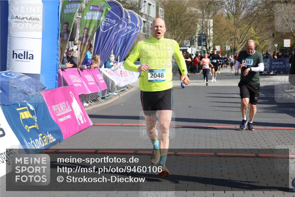 12.04.2026 - 45. Internationalen Wilhelmsburger Insellauf Strokosch-Dieckow http://msf.ph/oto/9460106 12.04.2026 10:50:01 Ziel 3036, 2048, 3357 meine-sportfotos.de