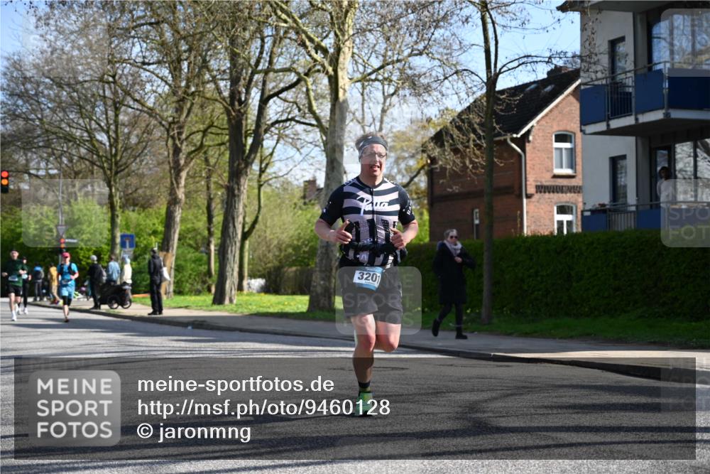 12.04.2026 - 45. Internationalen Wilhelmsburger Insellauf J. Mangold http://msf.ph/oto/9460128 12.04.2026 10:41:41 Ziel 5545, 2812, 5270, 5416, 4963, 3831, 4602, 4667, 3229, 3201, 2869, 2479, 3892, 4483, 5654, 2836, 4615, 2222, 3419, 4042, 3991, 2262, 2263 meine-sportfotos.de