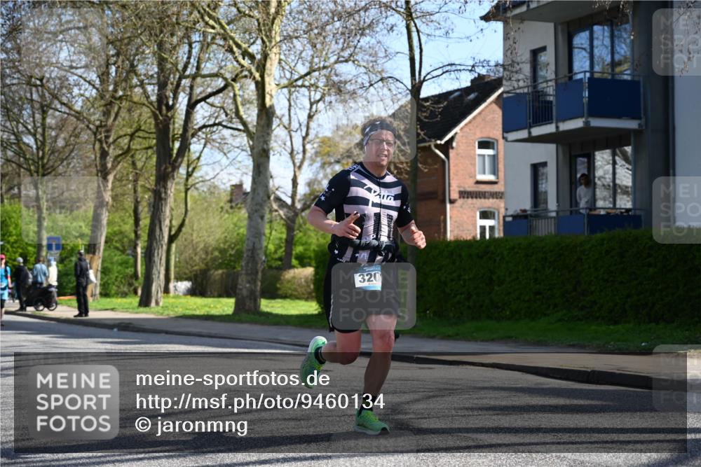 12.04.2026 - 45. Internationalen Wilhelmsburger Insellauf J. Mangold http://msf.ph/oto/9460134 12.04.2026 10:41:41 Ziel 5545, 2812, 5270, 5416, 4963, 3831, 4602, 4667, 3229, 3201, 2869, 2479, 3892, 4483, 5654, 2836, 4615, 2222, 3419, 4042, 3991, 2262, 2263 meine-sportfotos.de