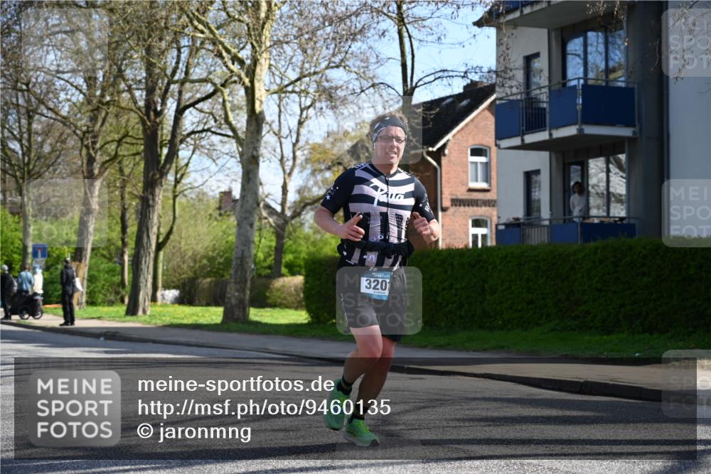 12.04.2026 - 45. Internationalen Wilhelmsburger Insellauf J. Mangold http://msf.ph/oto/9460135 12.04.2026 10:41:41 Ziel 5545, 2812, 5270, 5416, 4963, 3831, 4602, 4667, 3229, 3201, 2869, 2479, 3892, 4483, 5654, 2836, 4615, 2222, 3419, 4042, 3991, 2262, 2263 meine-sportfotos.de