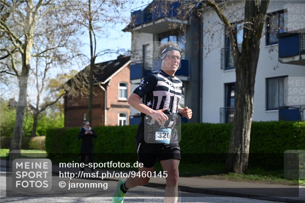 12.04.2026 - 45. Internationalen Wilhelmsburger Insellauf J. Mangold http://msf.ph/oto/9460145 12.04.2026 10:41:42 Ziel 2812, 5270, 5416, 4963, 3831, 4602, 4667, 3229, 3201, 2869, 2479, 3892, 4483, 5654, 2836, 2836, 4615, 2222, 2222, 3419, 4042, 3991, 2262, 2263 meine-sportfotos.de