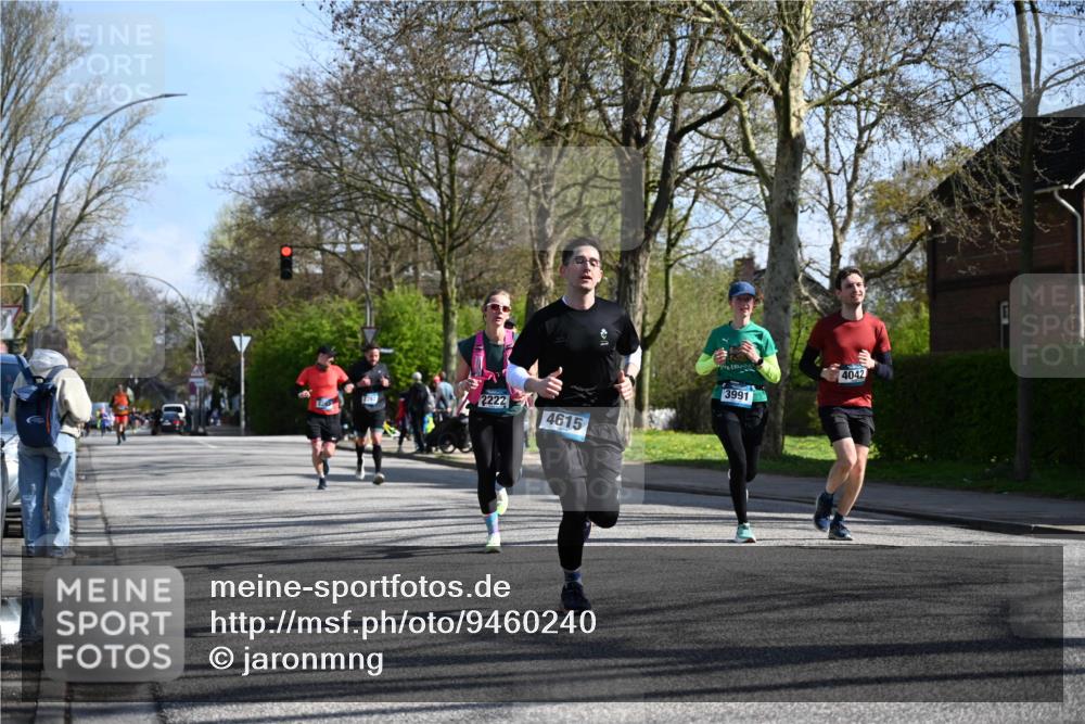 12.04.2026 - 45. Internationalen Wilhelmsburger Insellauf J. Mangold http://msf.ph/oto/9460240 12.04.2026 10:42:07 Ziel 2836, 4615, 2222, 3419, 4042, 3991, 2262, 2263, 2252, 3091, 5442, 5273 meine-sportfotos.de
