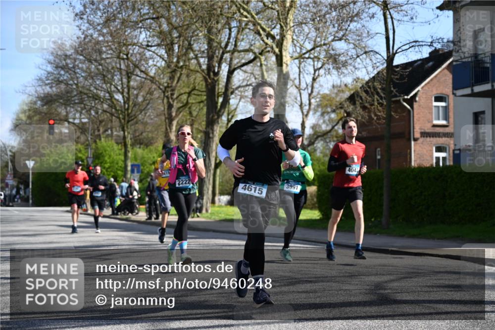 12.04.2026 - 45. Internationalen Wilhelmsburger Insellauf J. Mangold http://msf.ph/oto/9460248 12.04.2026 10:42:08 Ziel 4615, 2222, 3419, 4042, 3991, 2262, 2263, 2252, 3091, 5442, 3091, 5442, 5273 meine-sportfotos.de