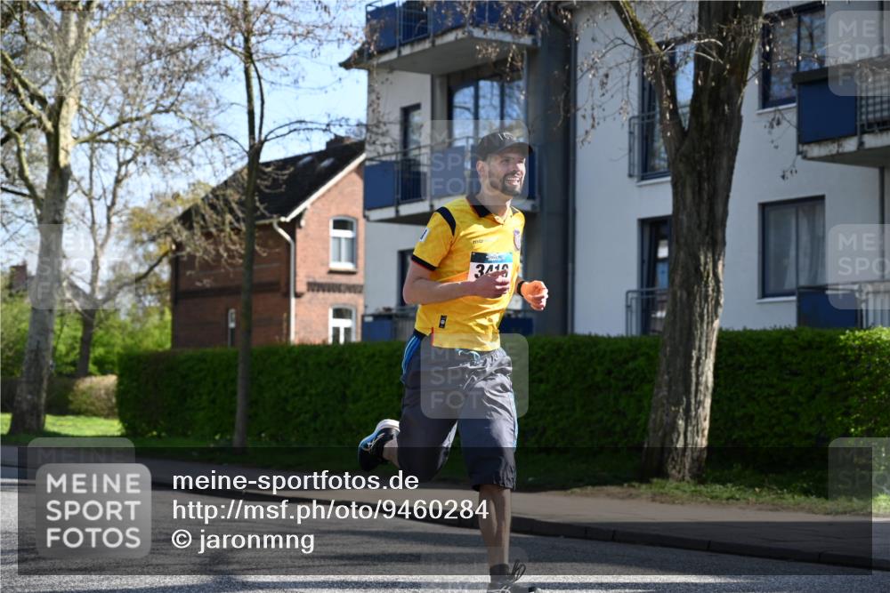 12.04.2026 - 45. Internationalen Wilhelmsburger Insellauf J. Mangold http://msf.ph/oto/9460284 12.04.2026 10:42:11 Ziel 4615, 2222, 3419, 4042, 3991, 2262, 2263, 2252, 3091, 5442, 5273, 2724, 2500 meine-sportfotos.de