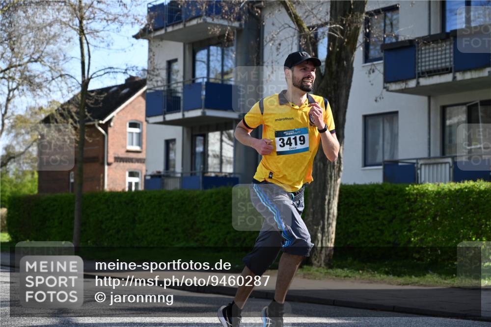 12.04.2026 - 45. Internationalen Wilhelmsburger Insellauf J. Mangold http://msf.ph/oto/9460287 12.04.2026 10:42:11 Ziel 4615, 2222, 3419, 4042, 3991, 2262, 2263, 2252, 3091, 5442, 5273, 2724, 2500 meine-sportfotos.de