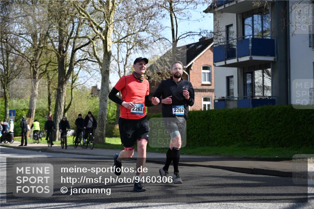 12.04.2026 - 45. Internationalen Wilhelmsburger Insellauf J. Mangold http://msf.ph/oto/9460306 12.04.2026 10:42:13 Ziel 4615, 2222, 3419, 4042, 3991, 2262, 2263, 2252, 3091, 5442, 5273, 2724, 2500, 3021 meine-sportfotos.de