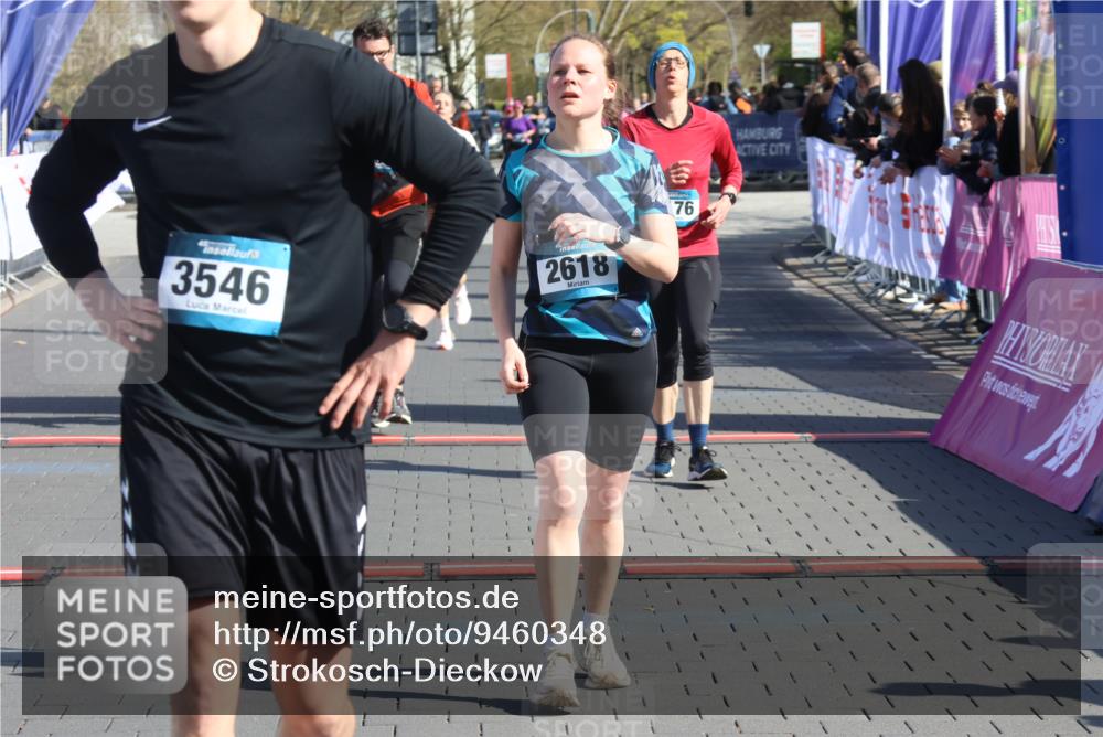 12.04.2026 - 45. Internationalen Wilhelmsburger Insellauf Strokosch-Dieckow http://msf.ph/oto/9460348 12.04.2026 10:50:15 Ziel 2618, 2176, 2054, 3329, 3459 meine-sportfotos.de