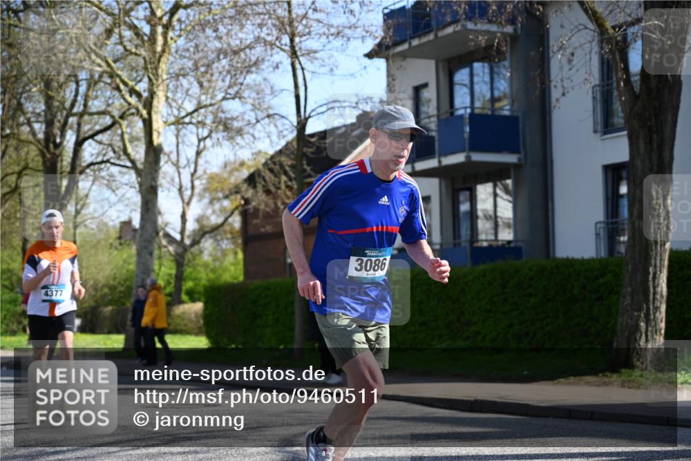 12.04.2026 - 45. Internationalen Wilhelmsburger Insellauf J. Mangold http://msf.ph/oto/9460511 12.04.2026 10:43:01 Ziel 3021, 5751, 5794, 3779, 5840, 2406, 4377, 3086, 3227, 4974, 5705, 2189, 5697, 2813, 4931, 3565, 5337, 2102, 2656, 2104, 5407, 5286, 2039, 3486, 4428, 3022, 4349 meine-sportfotos.de
