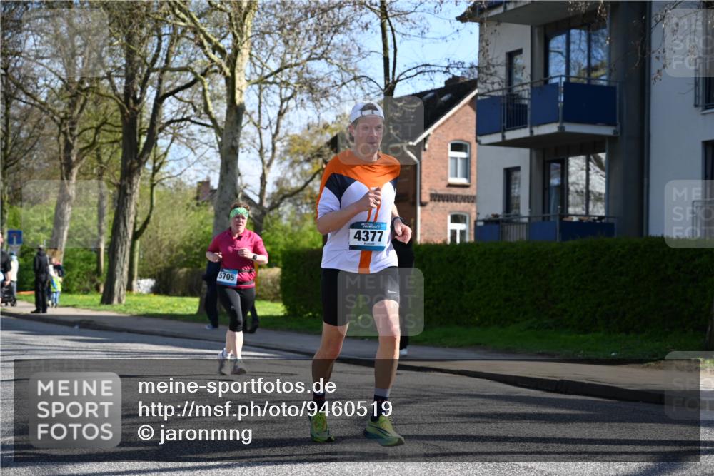 12.04.2026 - 45. Internationalen Wilhelmsburger Insellauf J. Mangold http://msf.ph/oto/9460519 12.04.2026 10:43:02 Ziel 5751, 5794, 3779, 5840, 2406, 4377, 3086, 3227, 4974, 5705, 2189, 5697, 2813, 4931, 3565, 5337, 2102, 2656, 2104, 5407, 5286, 2039, 3486, 4428, 3022, 4349 meine-sportfotos.de