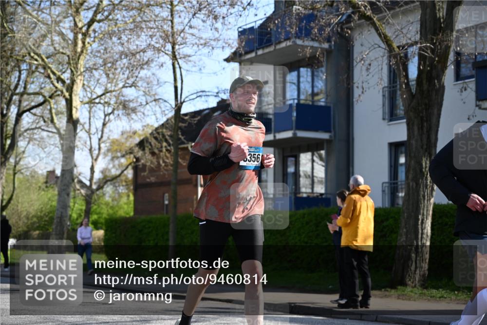12.04.2026 - 45. Internationalen Wilhelmsburger Insellauf J. Mangold http://msf.ph/oto/9460814 12.04.2026 10:44:05 Ziel 4829, 4062, 5824, 3356, 5766, 5775, 3662, 2911, 4934, 2940, 4815, 4758, 5009, 4906, 5805, 2920 meine-sportfotos.de