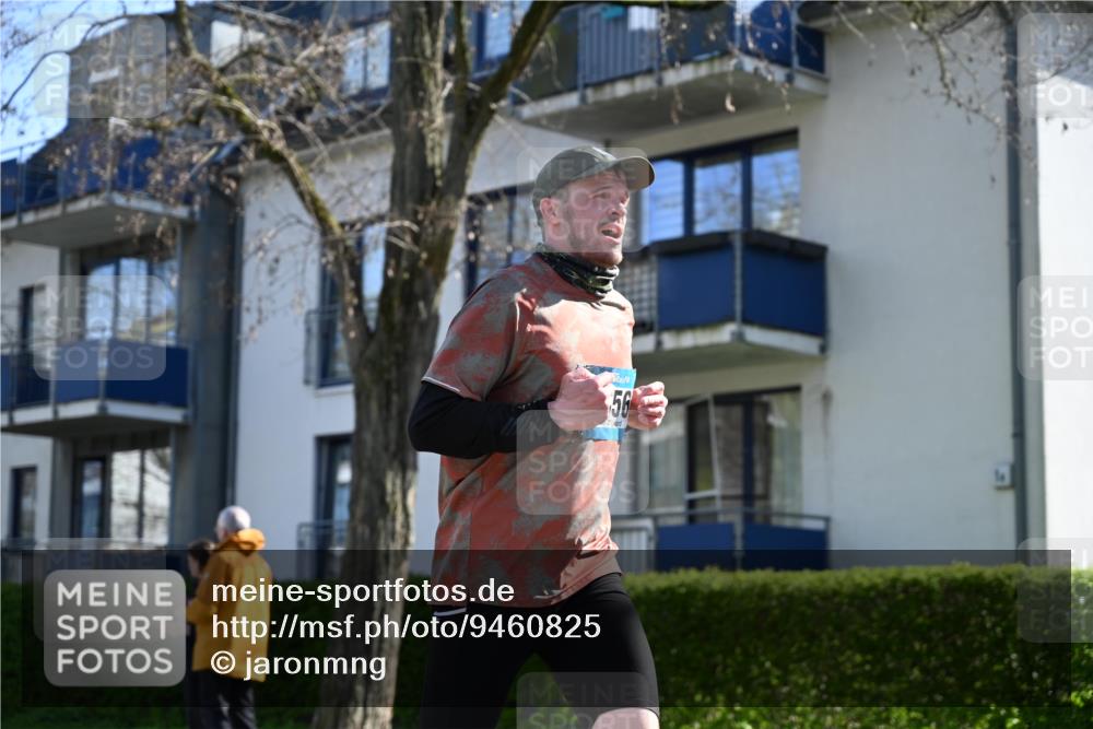 12.04.2026 - 45. Internationalen Wilhelmsburger Insellauf J. Mangold http://msf.ph/oto/9460825 12.04.2026 10:44:06 Ziel 4829, 4062, 5824, 3356, 5766, 5775, 3662, 2911, 4934, 2940, 4815, 4758, 5009, 4815, 4758, 5009, 4906, 5805, 2920 meine-sportfotos.de